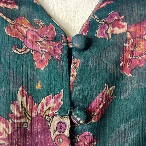 Band of the free - River Deep Pine Paisley Tie Front Crop Top Size XS - Picture 15 of 17